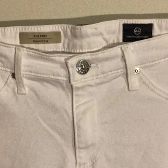AG jeans 29 (6~8) white jeans 5 pockets - Picture 2 of 6